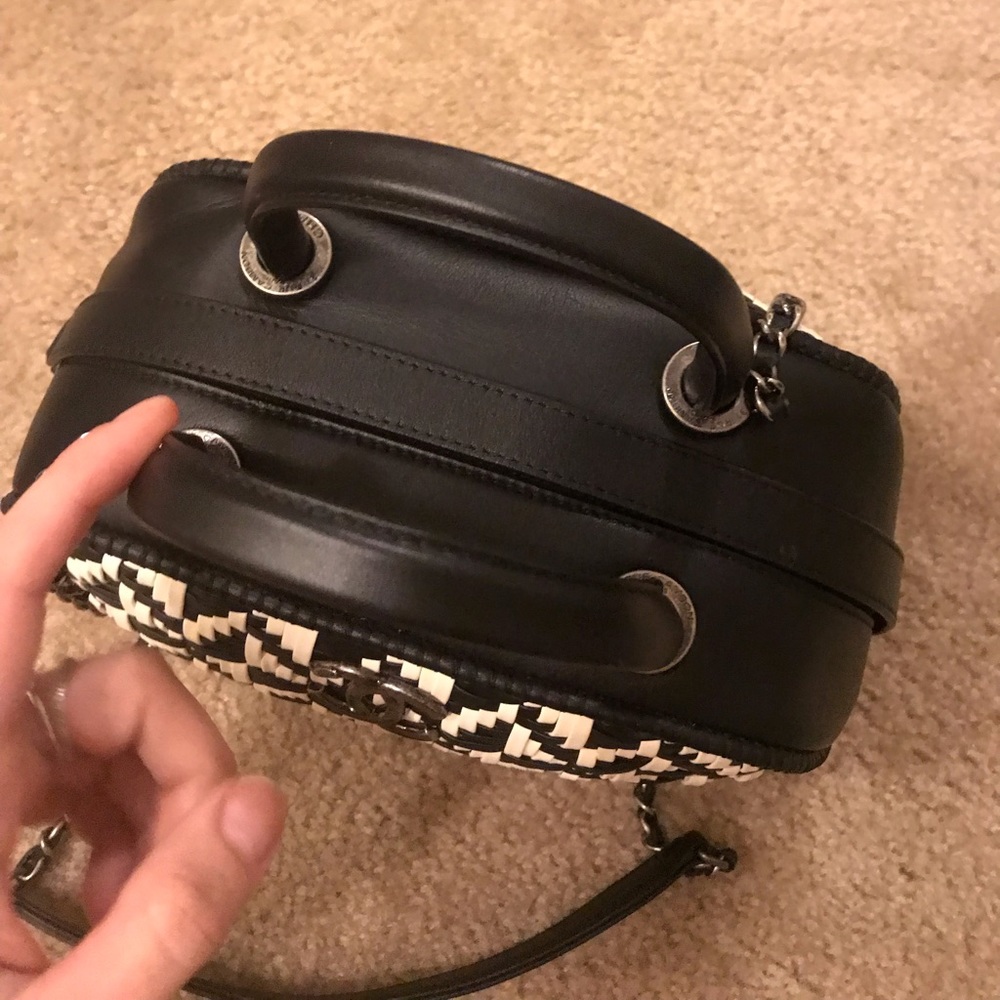 **SOLD** NWT CHANEL Calfskin Woven Bowling Bag - Picture 4 of 8